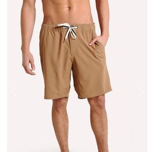 Vuori Men’s Rip Stop Climber 4 Way Stretch Shorts